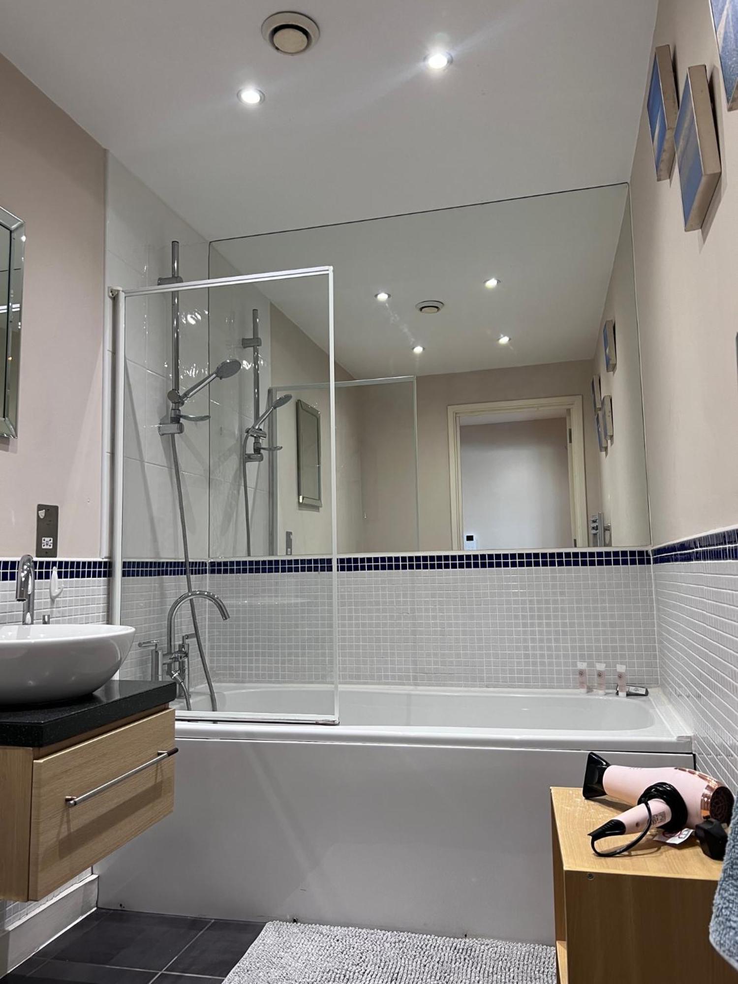 Great City Centre Getaway Apartment 2 Bed Near The Beach And Shopping Area Swansea Luaran gambar