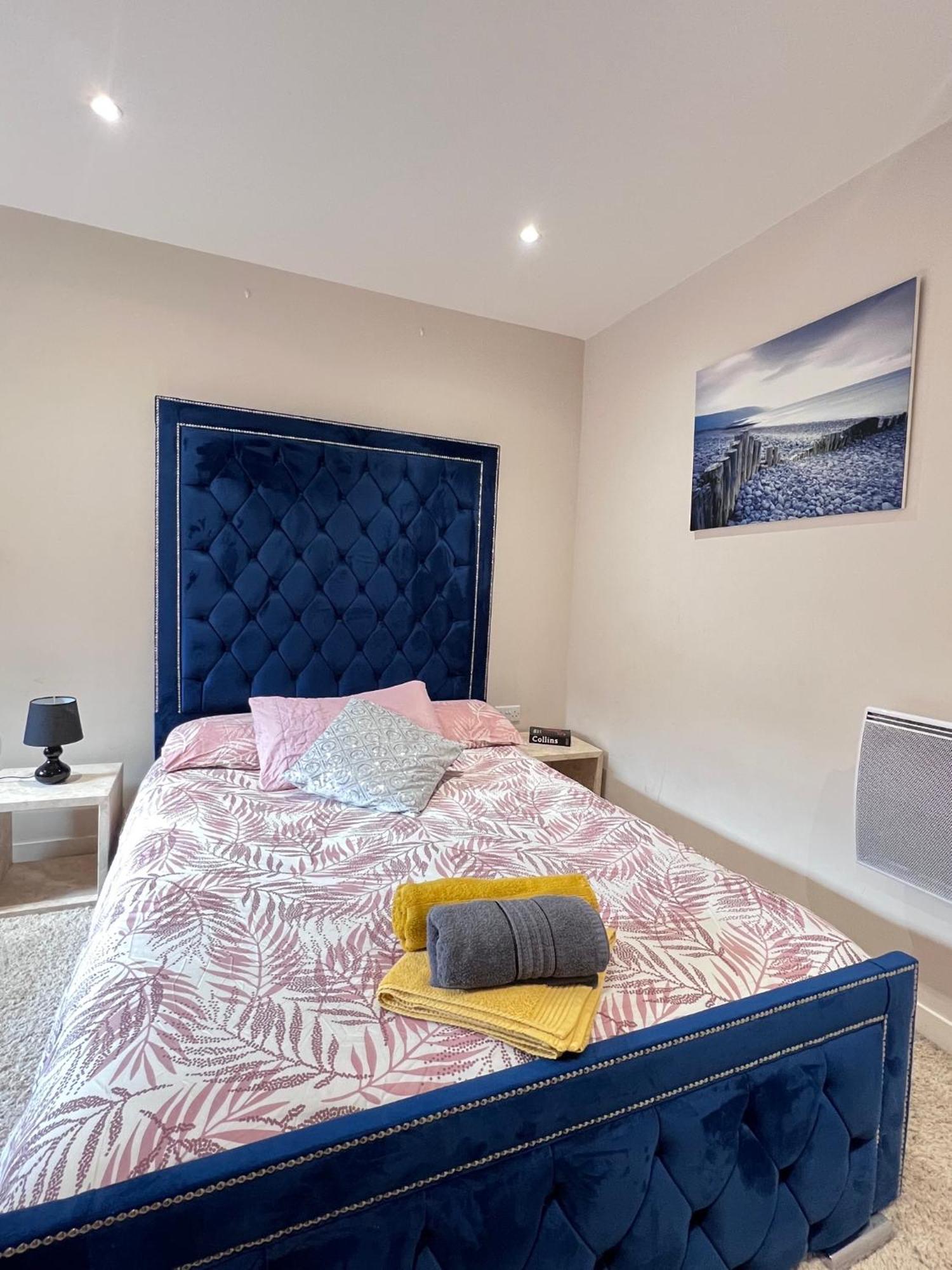 Great City Centre Getaway Apartment 2 Bed Near The Beach And Shopping Area Swansea Luaran gambar